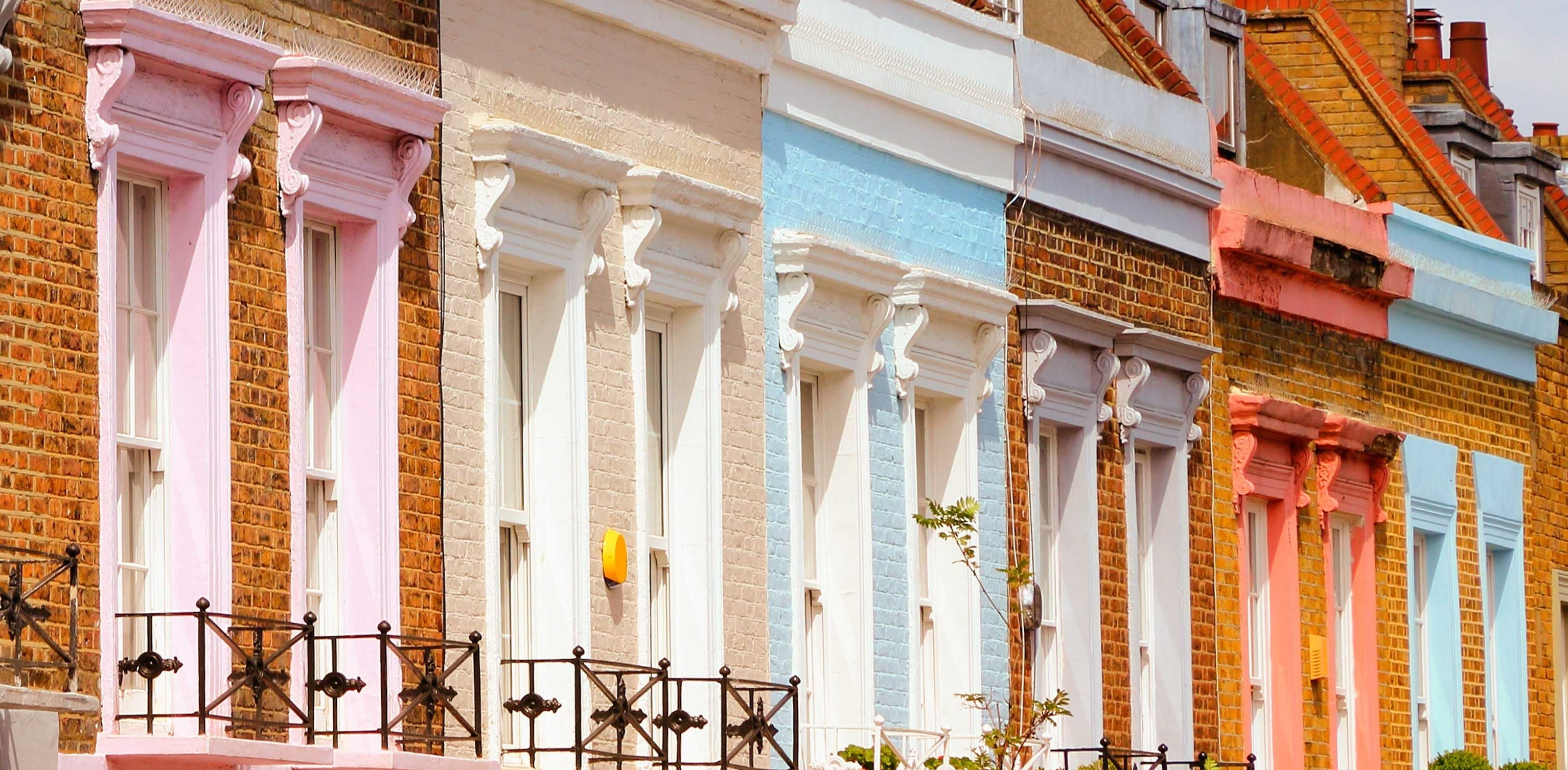 colourful-houses-cropped